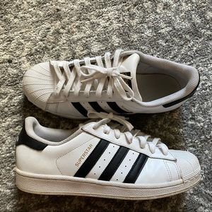 Adidas Superstar Tennis Shoes / Sneakers